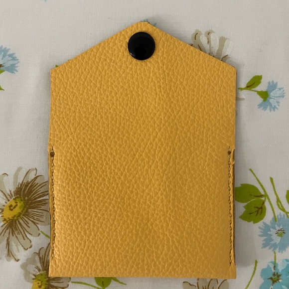 Handmade Genuine Leather Wallet - Picture 4 of 5